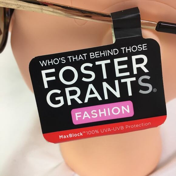 Foster Grant Fashion MaxBlock Sunglasses - Picture 7 of 9